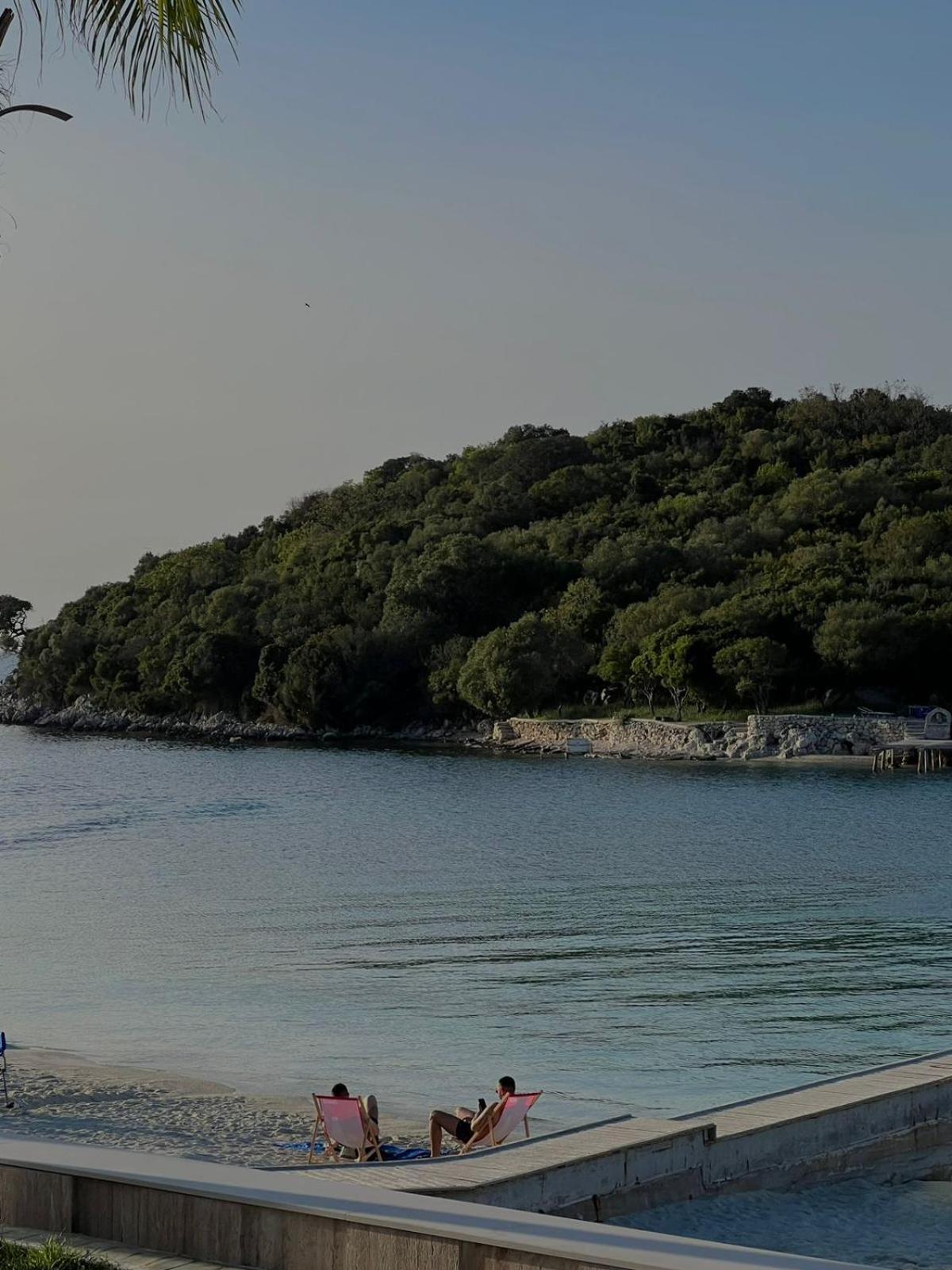 Guest House Moonlight Ksamil Luaran gambar