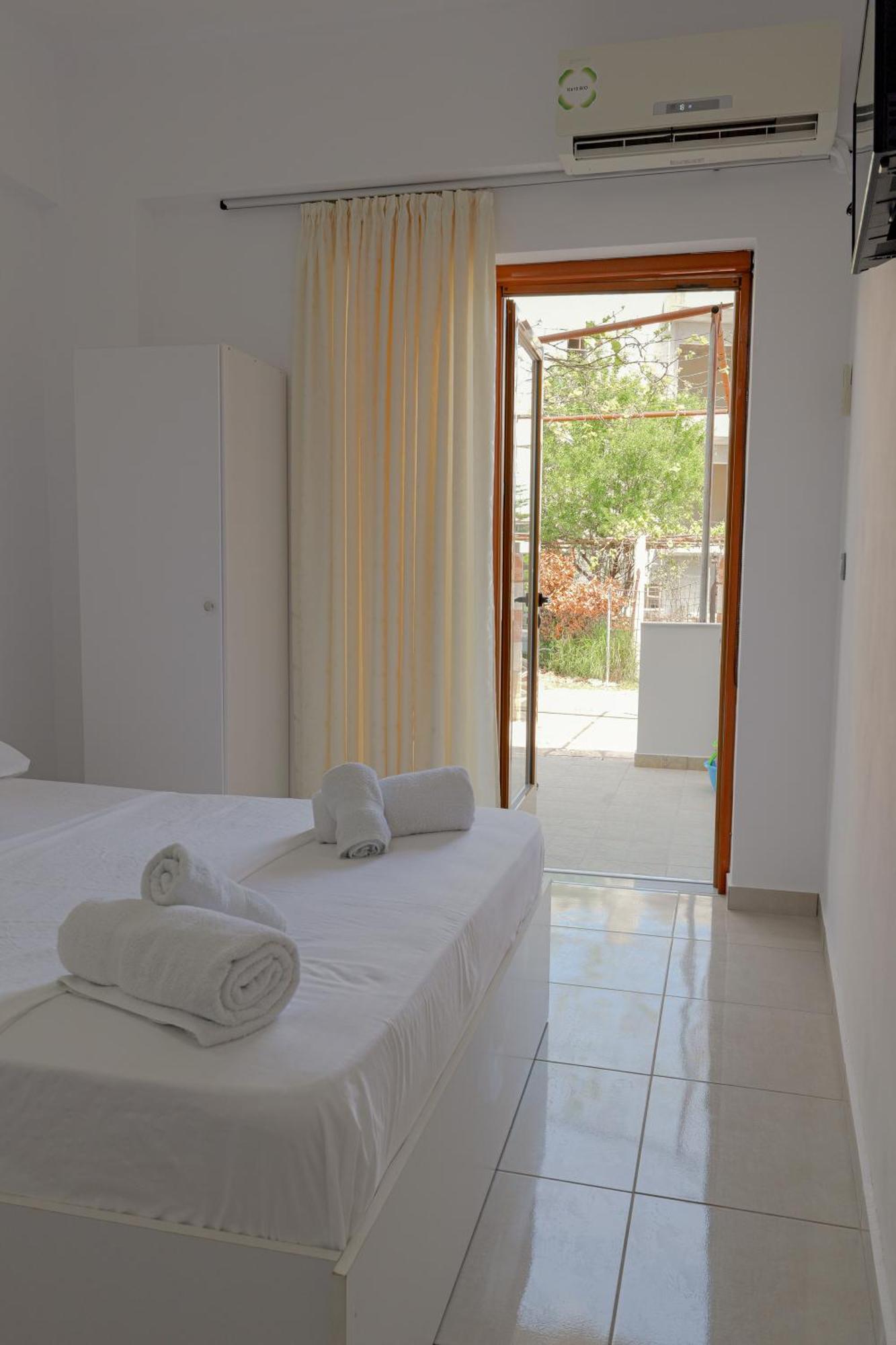 Guest House Moonlight Ksamil Luaran gambar