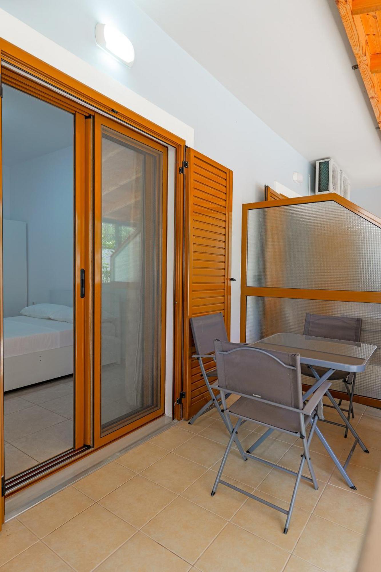 Guest House Moonlight Ksamil Luaran gambar